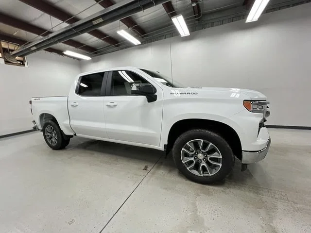 2026 Chevrolet Silverado 1500 LT - Photo 9
