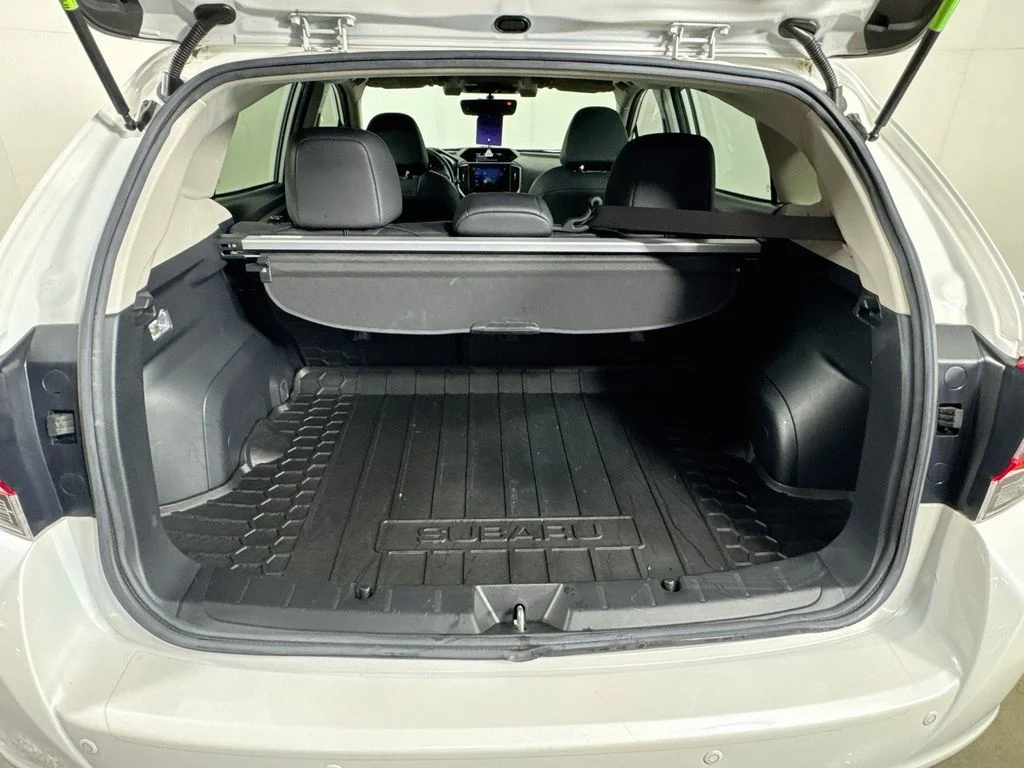 Used 2020 White Subaru Limited image 30