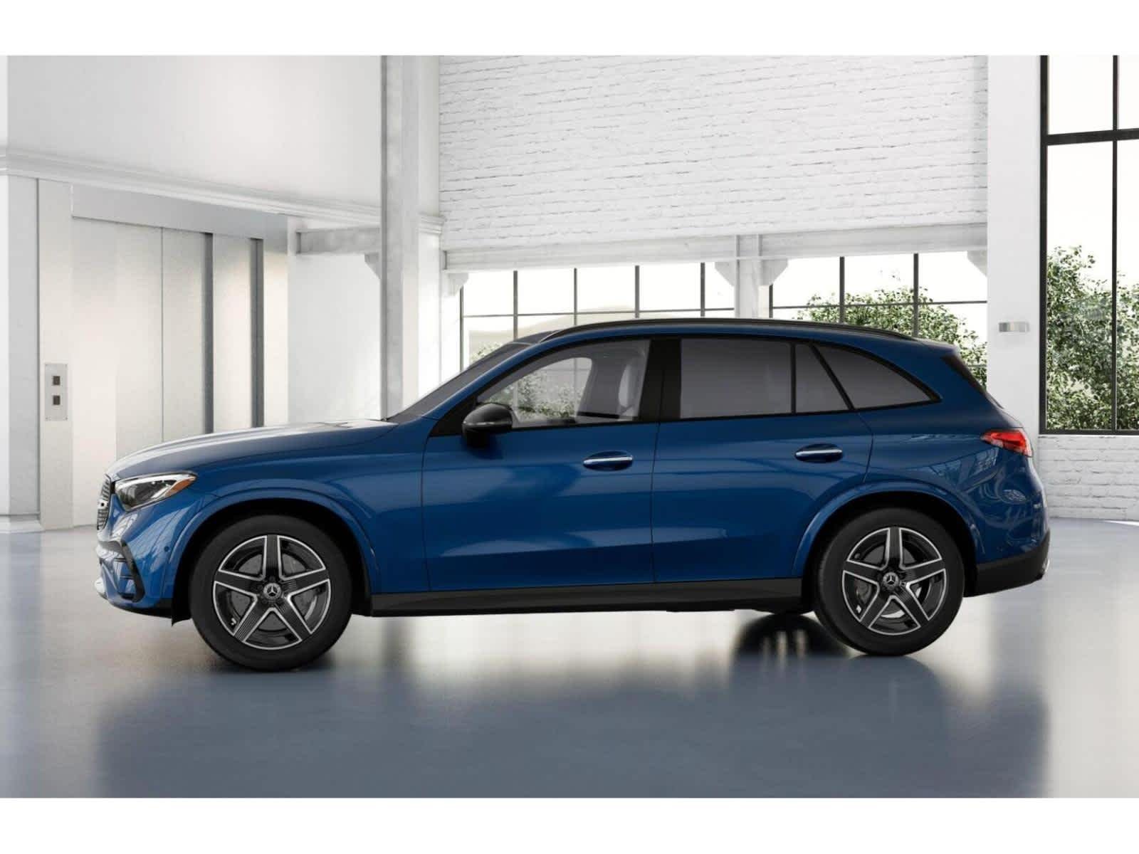 Used 2026 Starling Blue Metallic Mercedes-Benz GLC 300 image 34