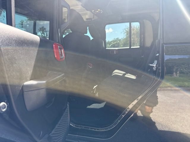Used 2023 Black Clearcoat Jeep Sport S Crew Cab Pickup image 13