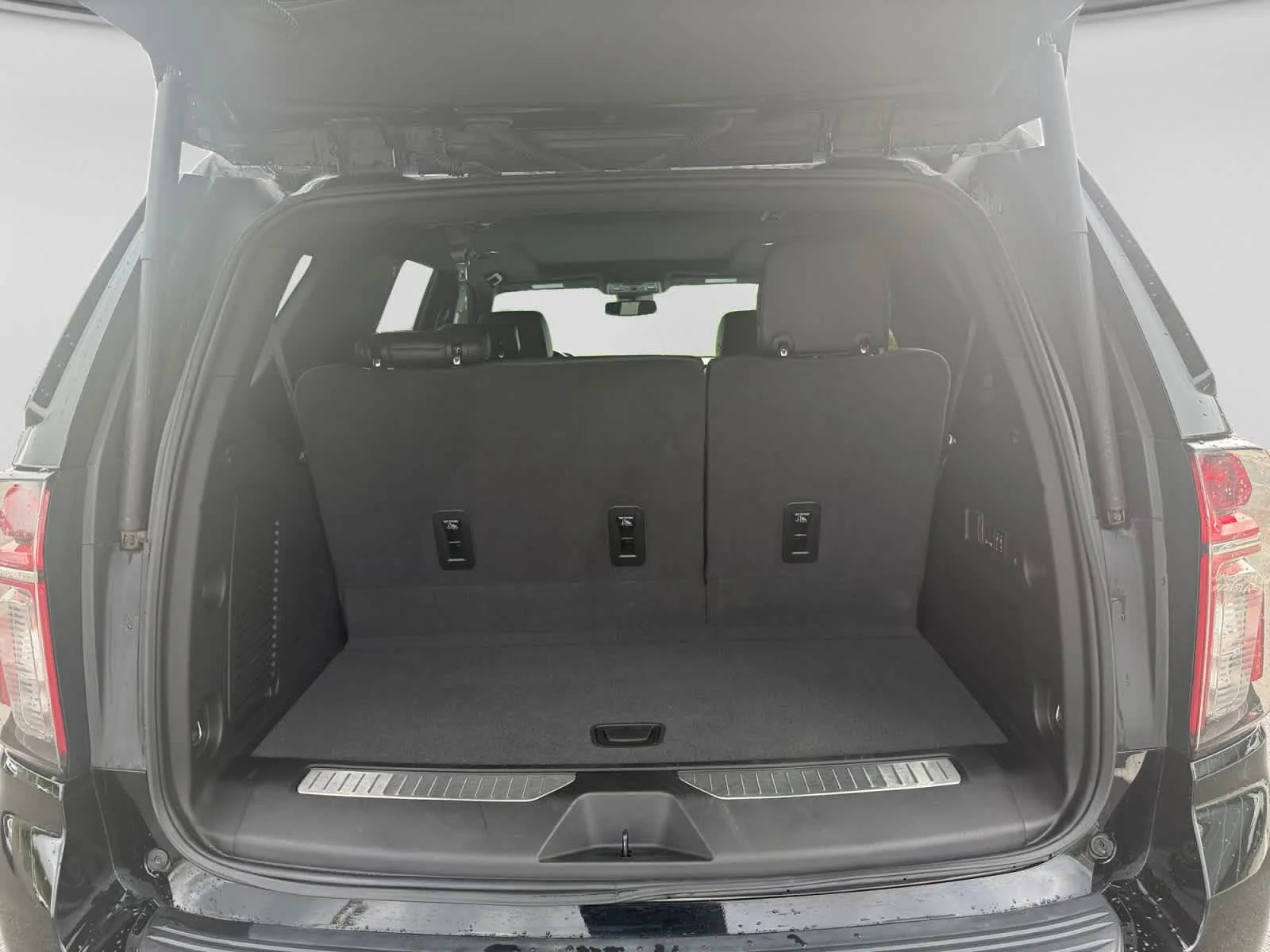2024 Chevrolet Tahoe Z71 - Photo 23