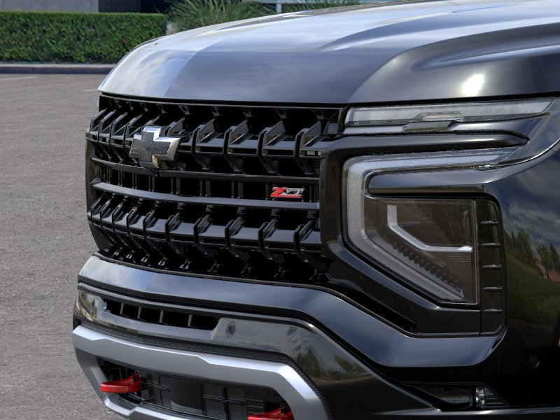 2026 Chevrolet Suburban Z71 - Photo 13