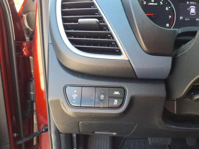 Used 2021 Orange Kia S image 20