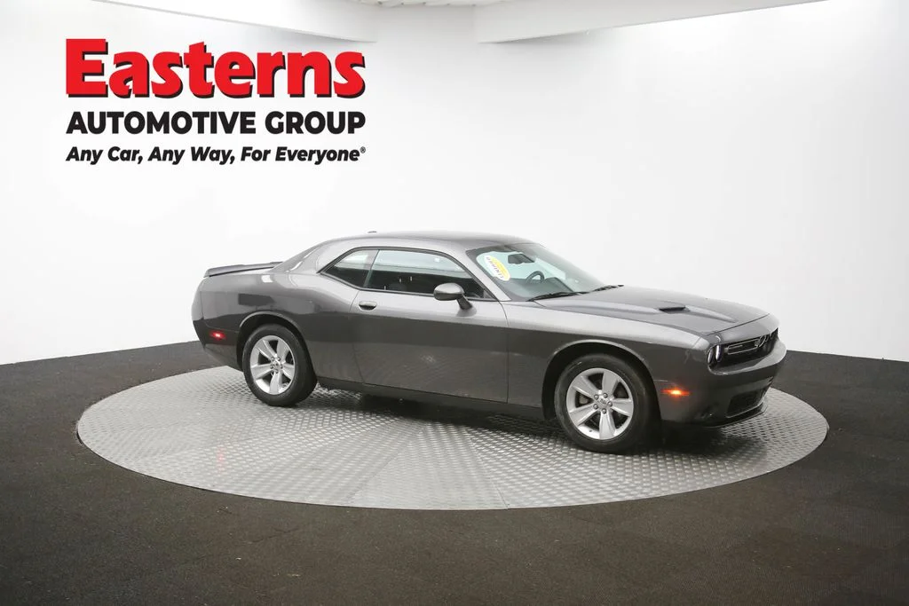 Used 2023 Gray Dodge SXT image 46