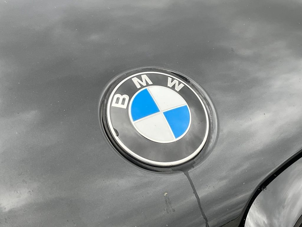 Used 2022 Black Sapphire Metallic BMW 540i xDrive image 11