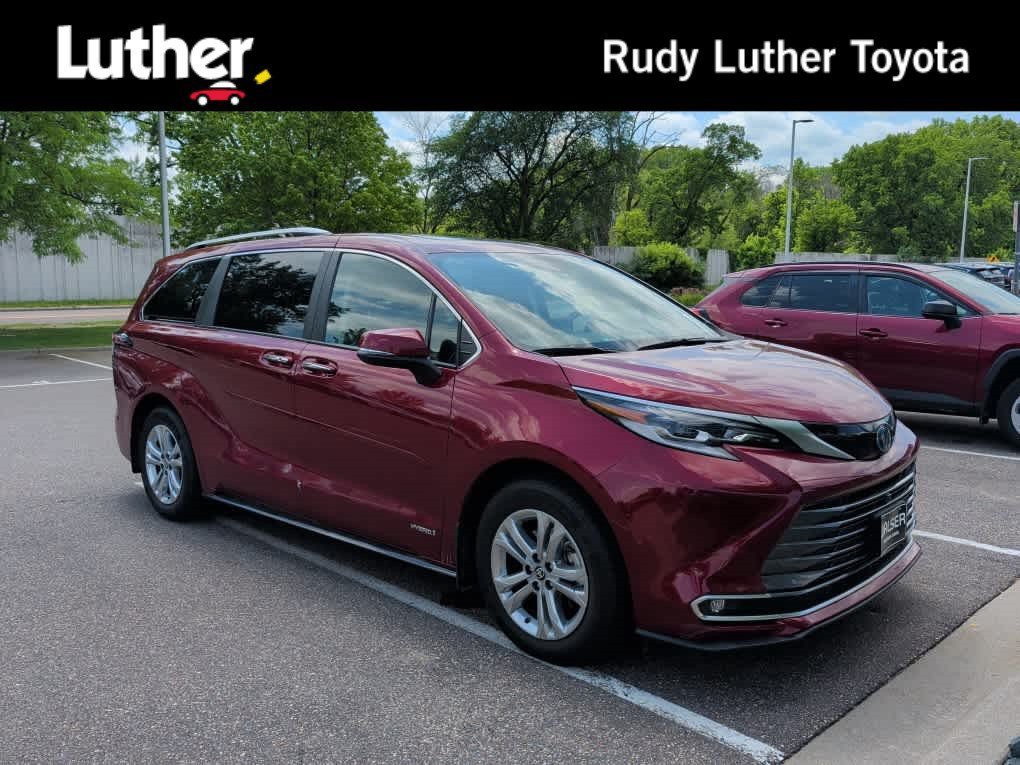 Used 2021 Ruby Flare Pearl Toyota Platinum image 1