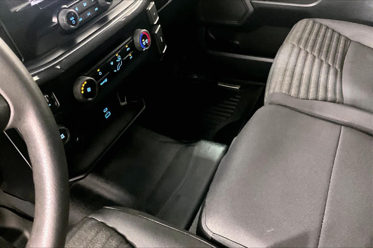 Used 2023 Oxford White Ford XL image 15