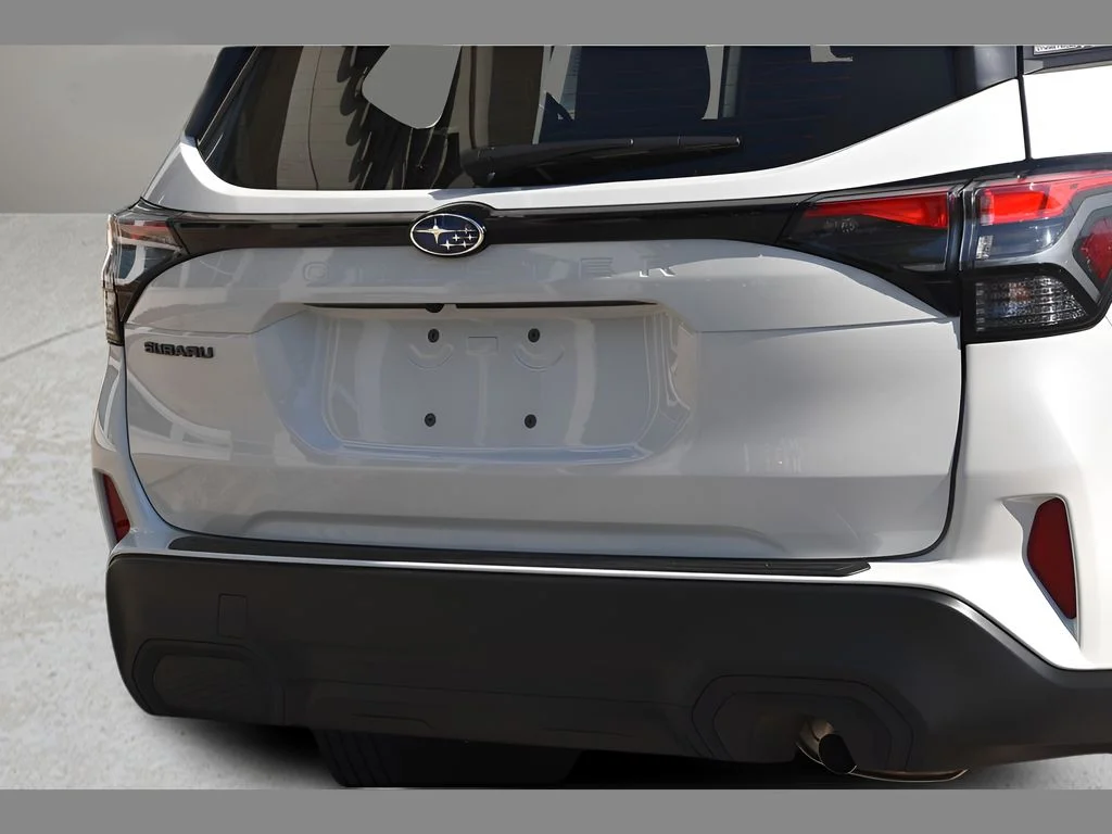 New 2026 CRYSTAL WHITE PEARL Subaru Standard Model image 23