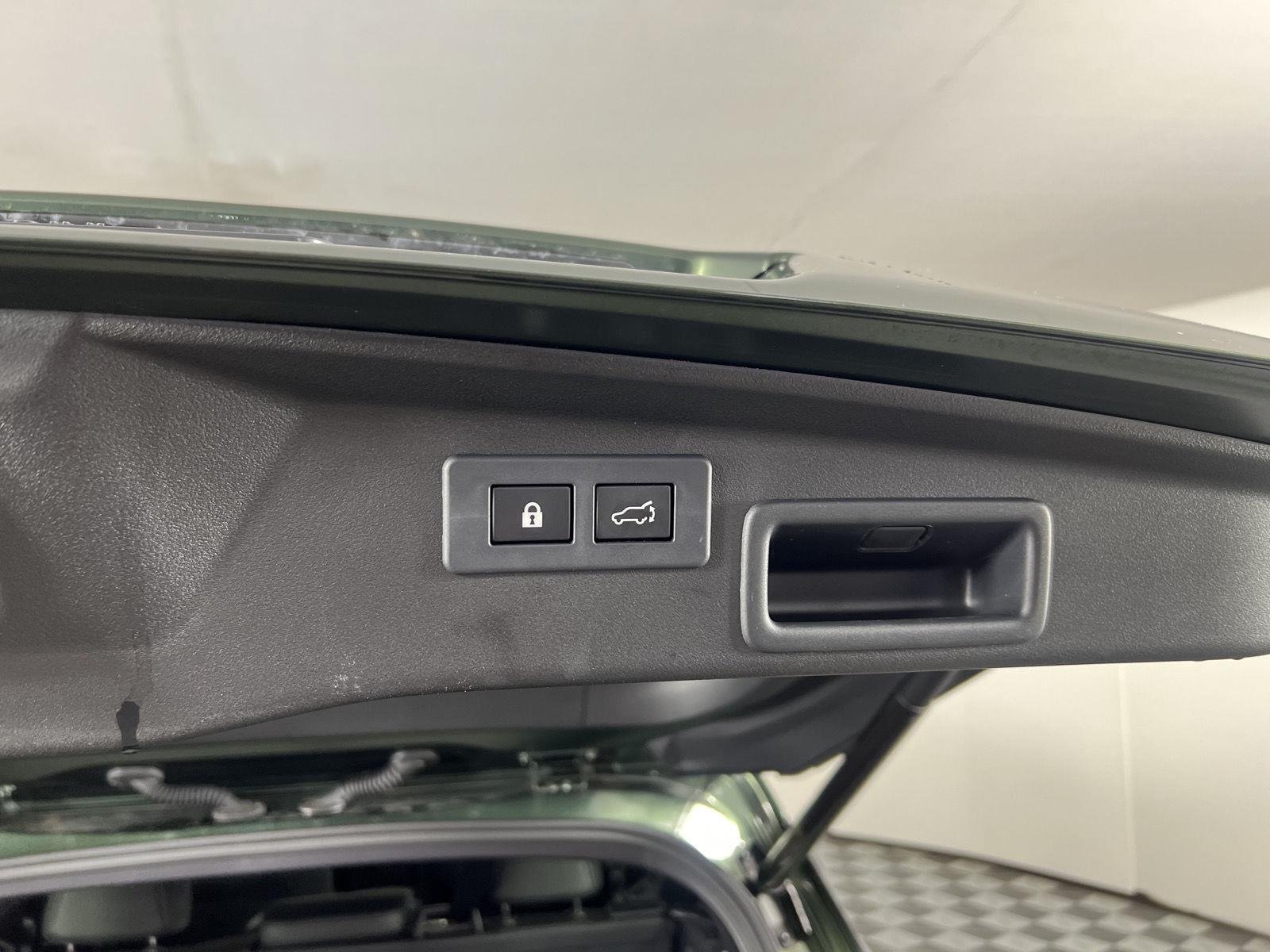 New 2026 Deep Emerald Green Pearl Subaru Premium image 10