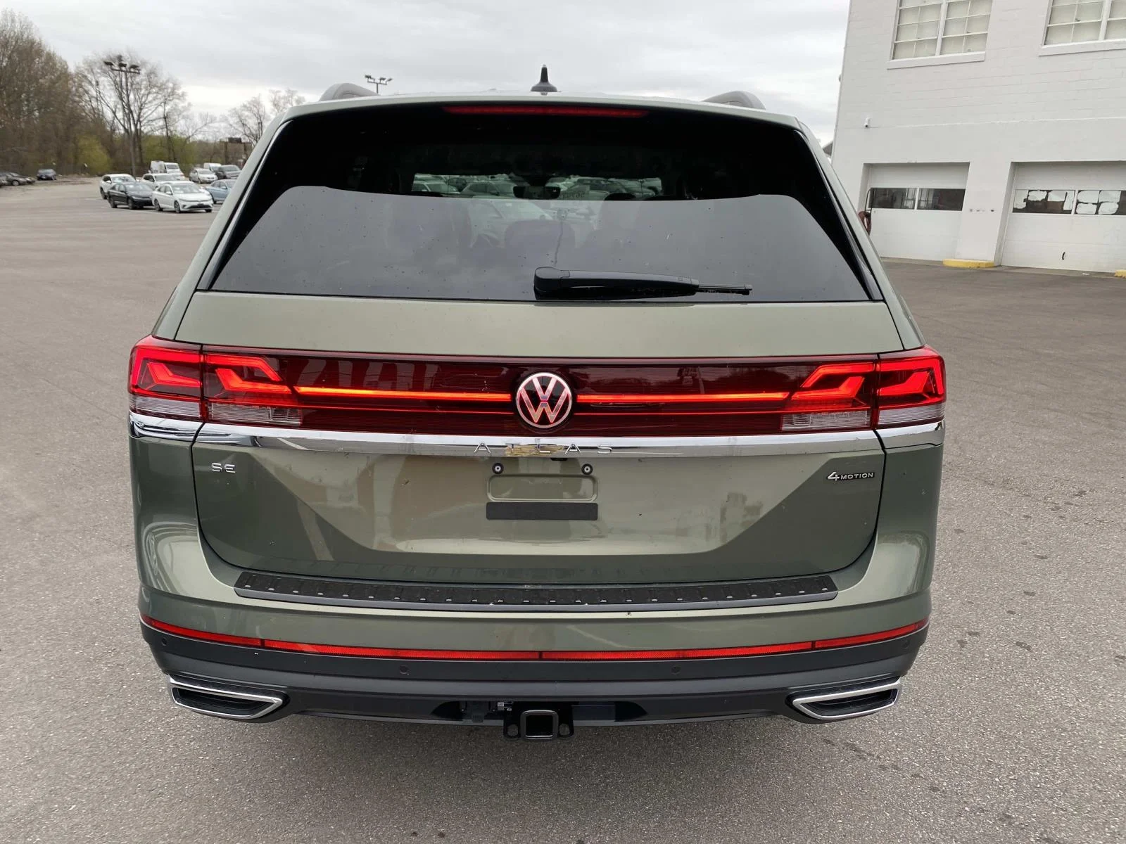 New 2026 Avocado Green Pearl Volkswagen 2.0T SE w/Technology 4MOTION image 4