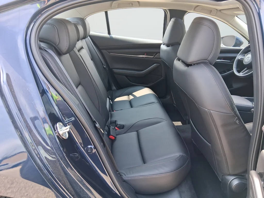 Used 2026 Blue Mazda 2.5 S Preferred image 24