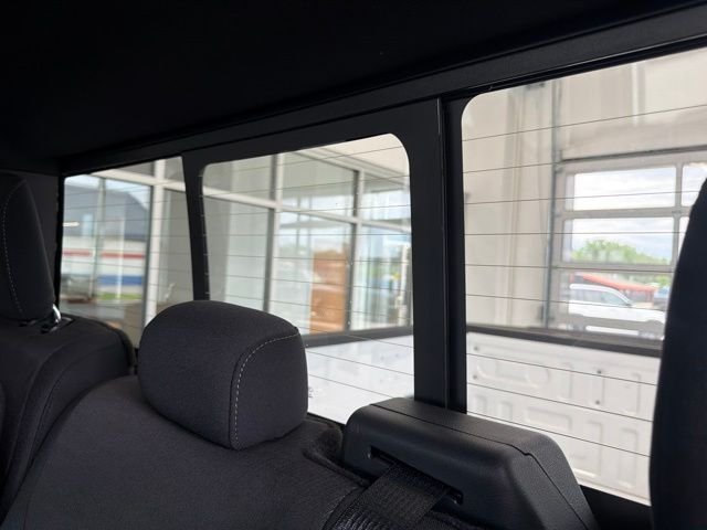 New 2026 Oxford White Ford XLT image 54