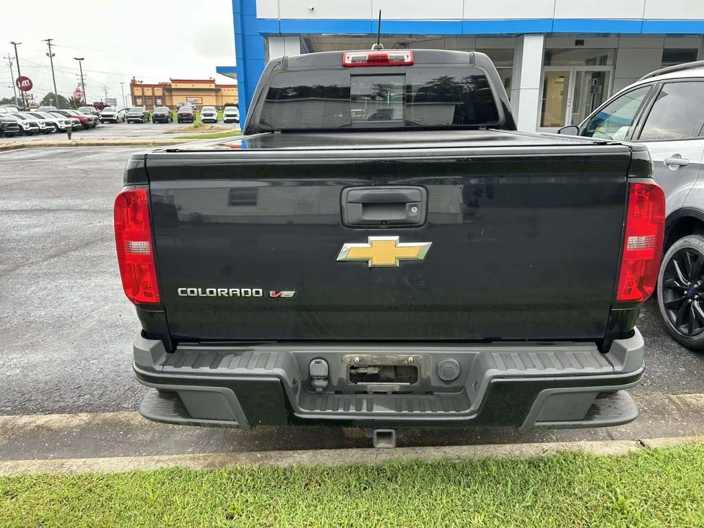 Used 2018 BLACK Chevrolet 4WD Z71 image 4