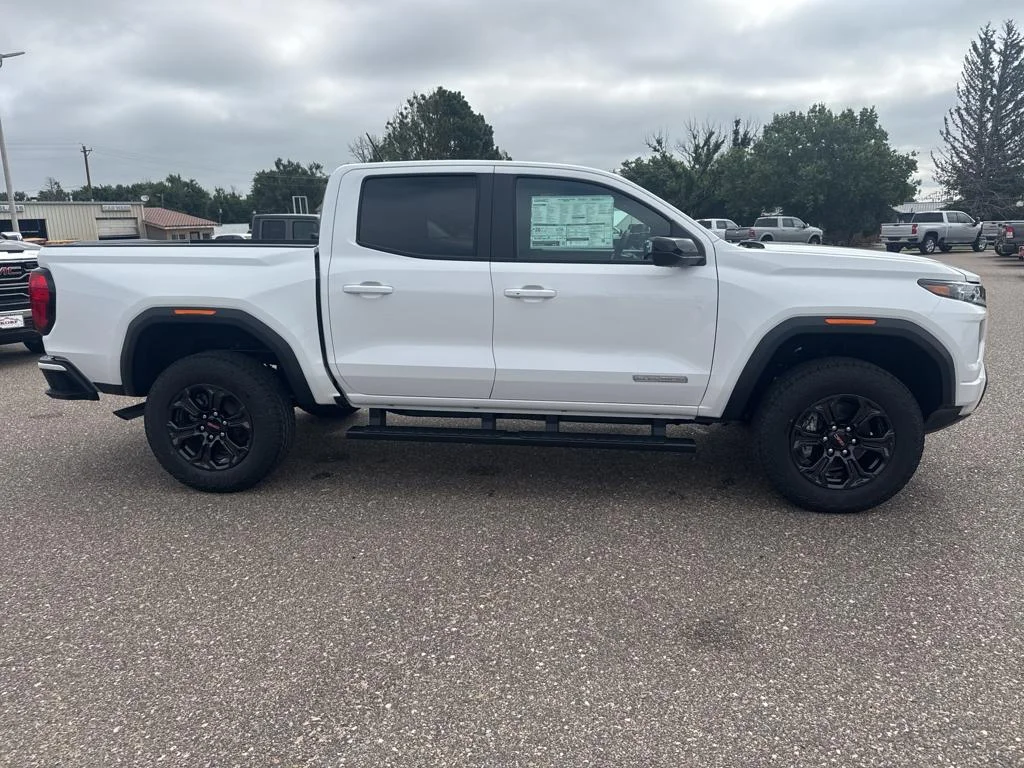New 2025 Summit White GMC Elevation image 5