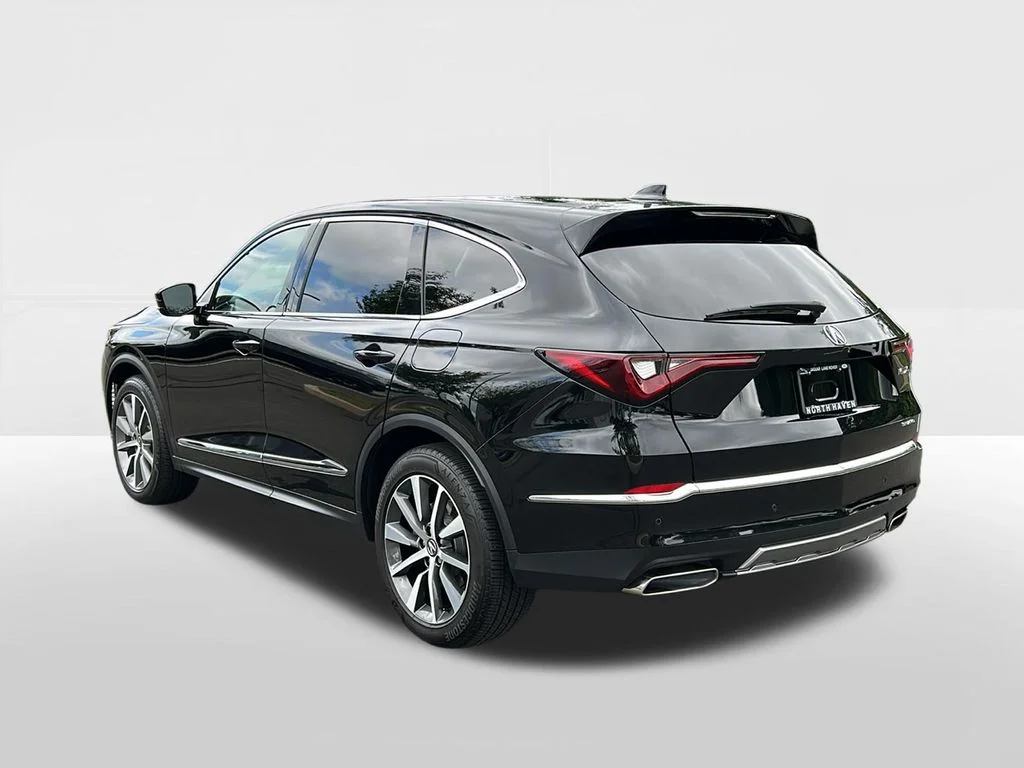 Used 2025  Acura Technology Package image 6