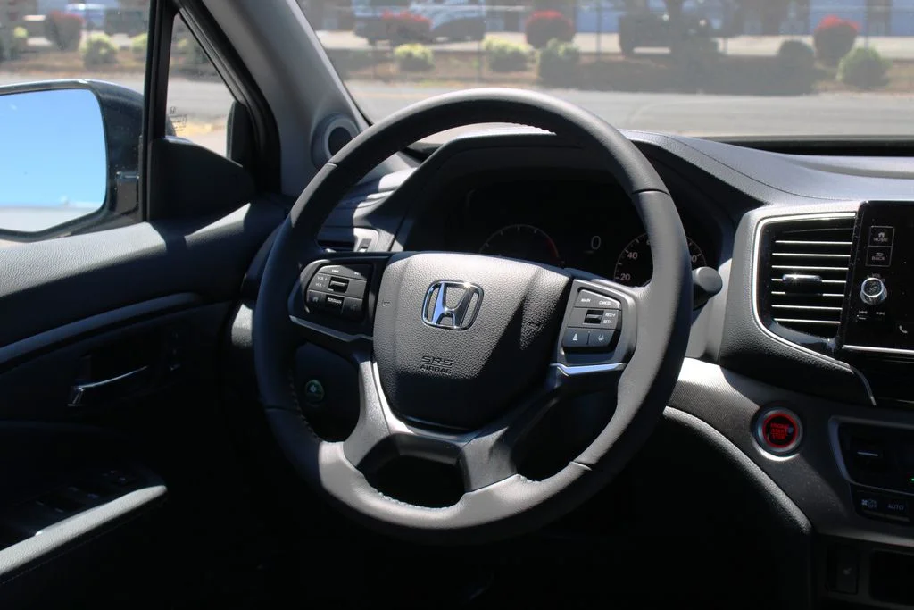 New 2026 Solar Silver Metallic Honda RTL image 20