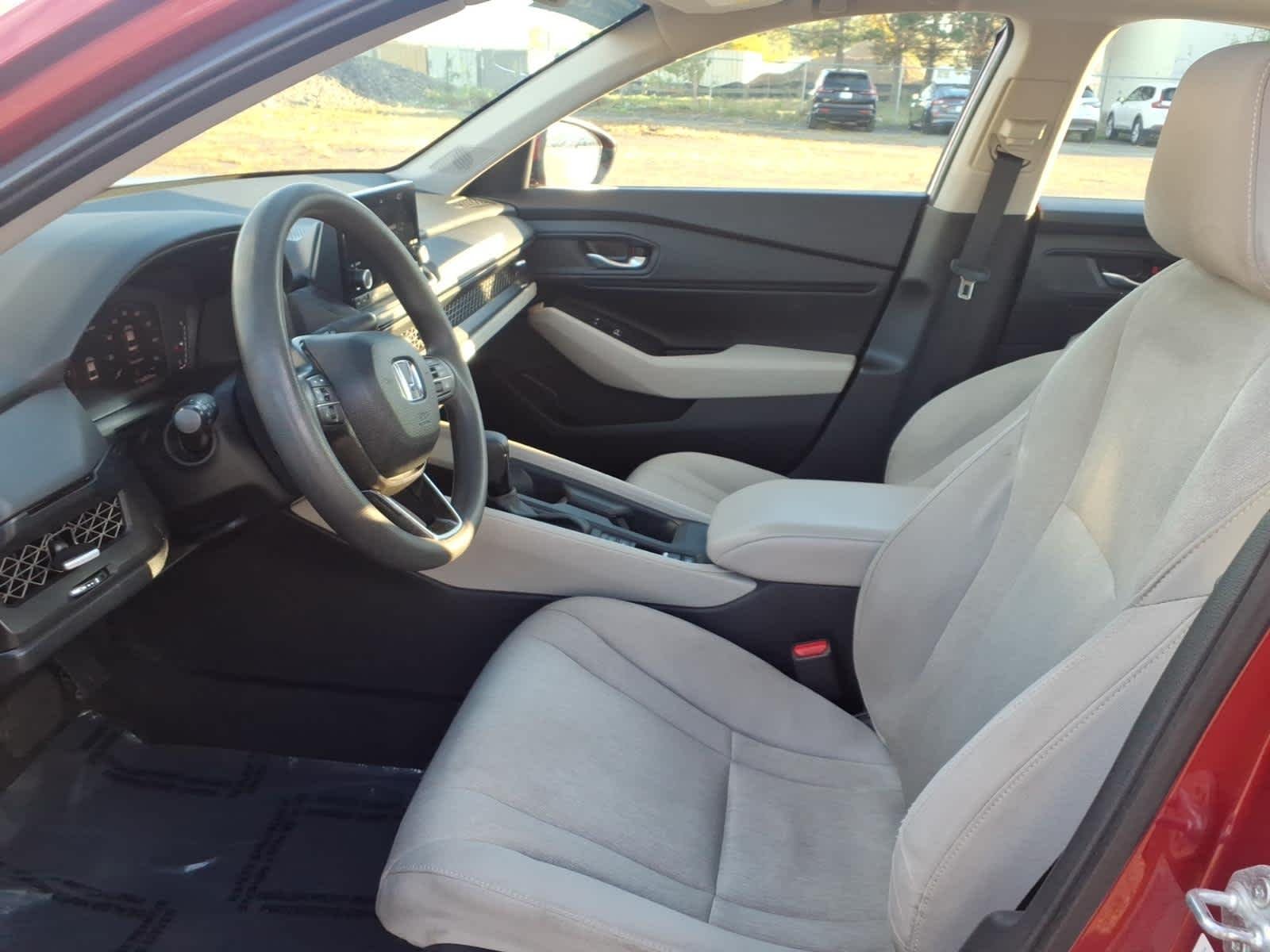 2024 Honda Accord EX - Photo 17