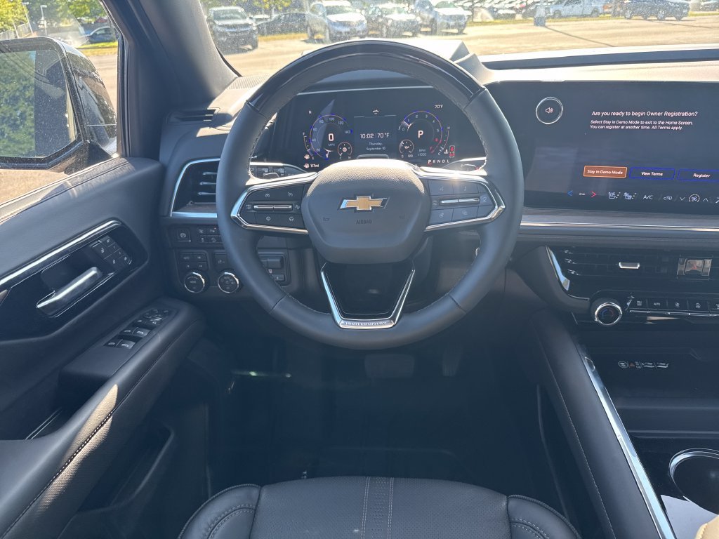 2026 Chevrolet Suburban High Country - Photo 14