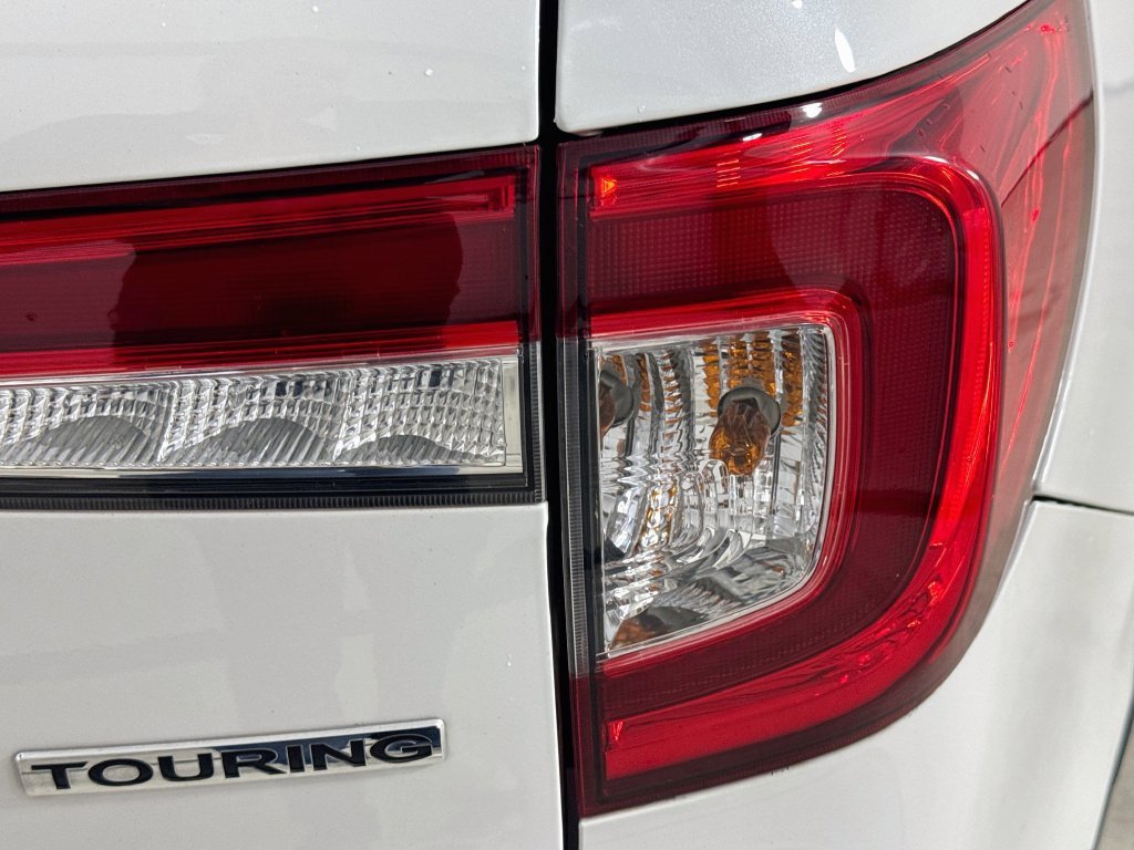 Certified Used 2021 Platinum White Pearl Honda Touring image 38
