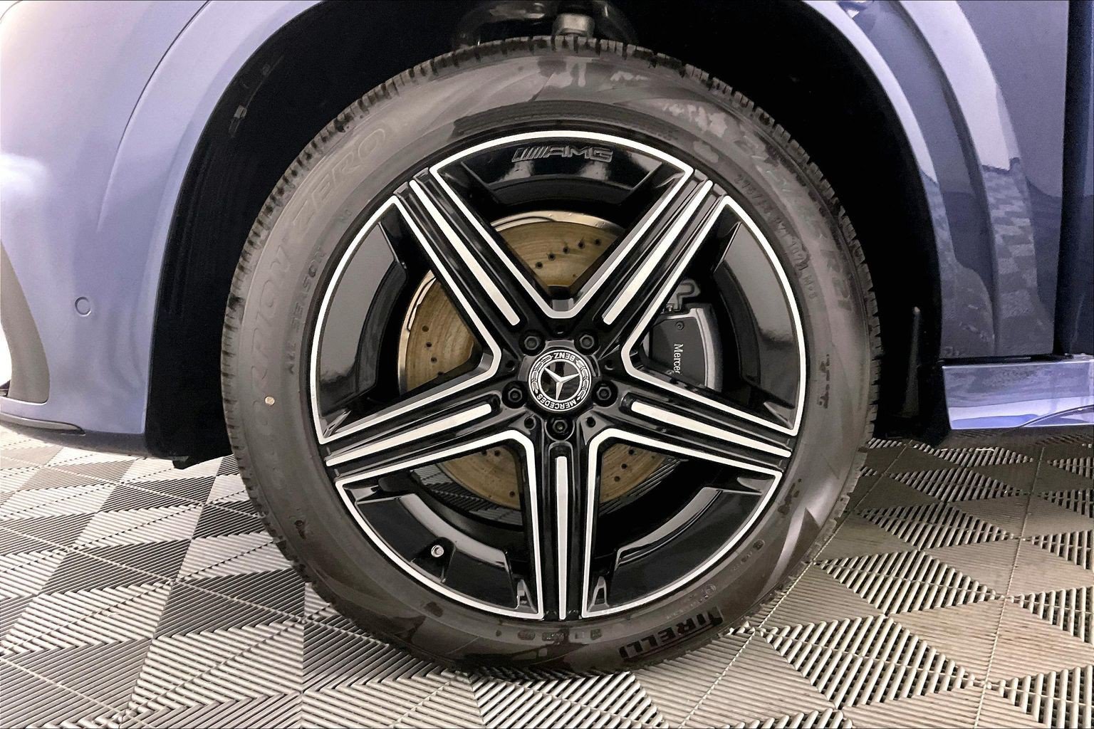 New 2026 Twilight Blue Metallic Mercedes-Benz GLE 450 image 24