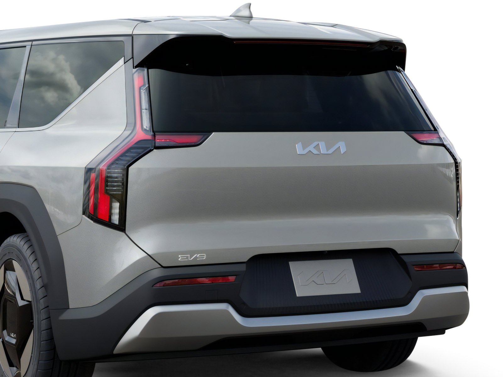New 2026 Silver Kia Light Long Range image 13