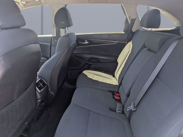 Used 2018 White Kia LX image 13