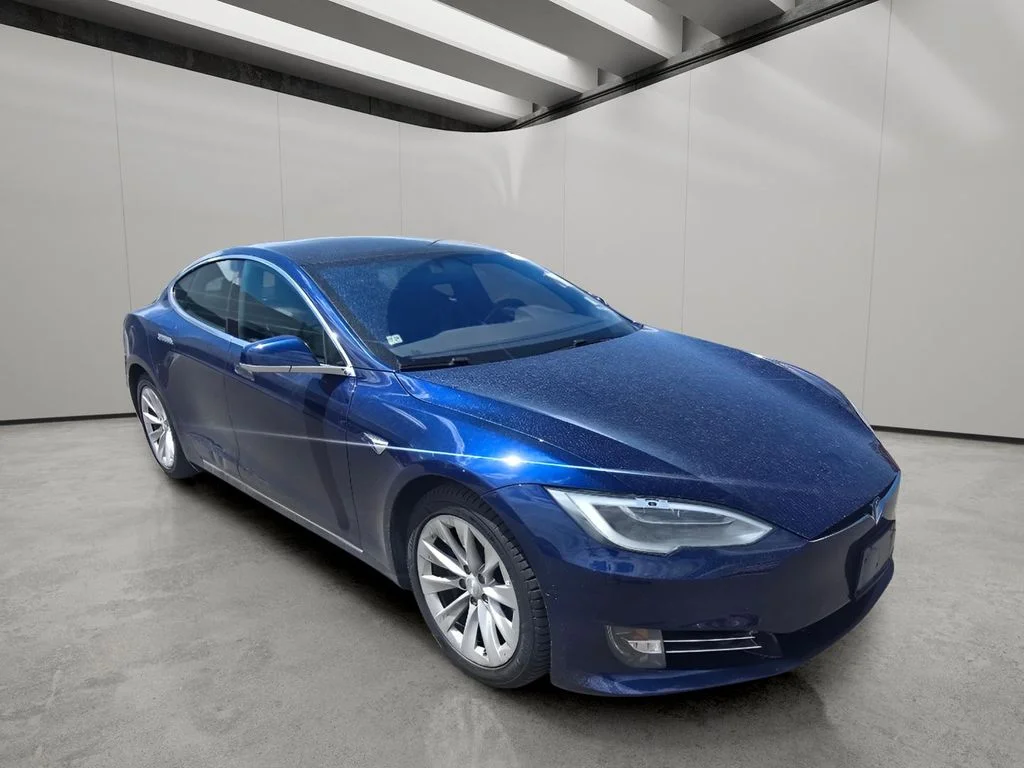 Used 2017 Deep Blue Metallic Tesla 90D image 14