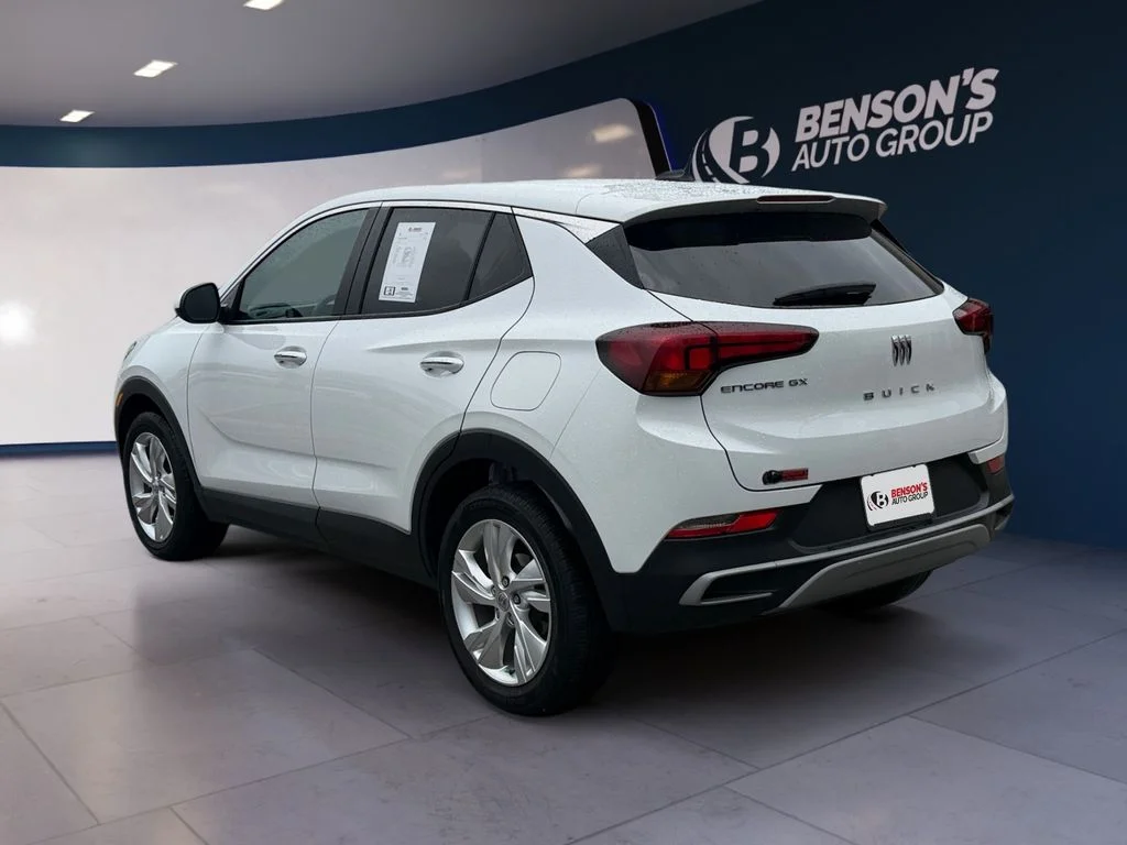 Used 2025 White Buick Preferred image 3