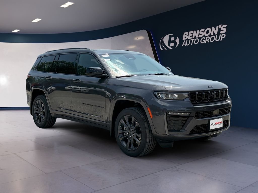New 2026 Baltic Gray Metallic Clear-Coat Exterior Paint Jeep Limited Reserve image 7