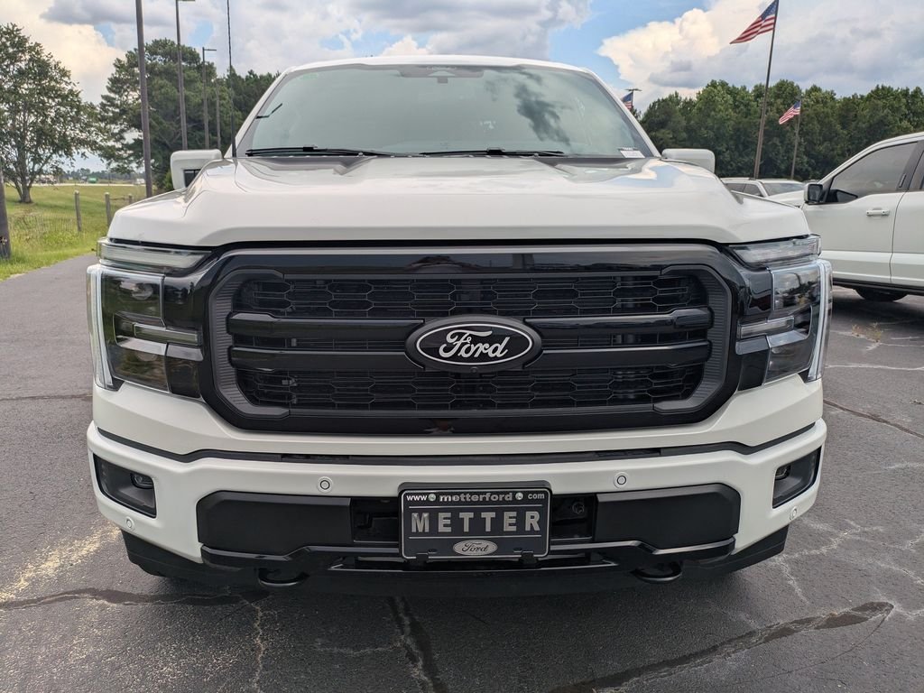 New 2026 Star White Metallic Tri-Coat Ford Lariat® image 31