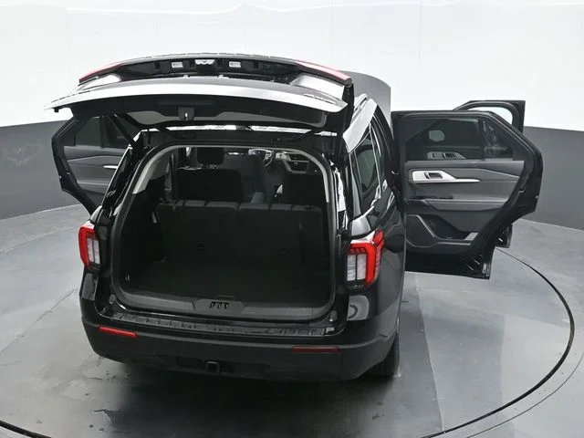 Used 2025 Black Ford Active image 27