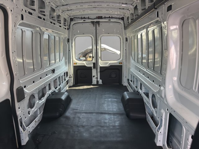 Used 2024 White Ford  image 25