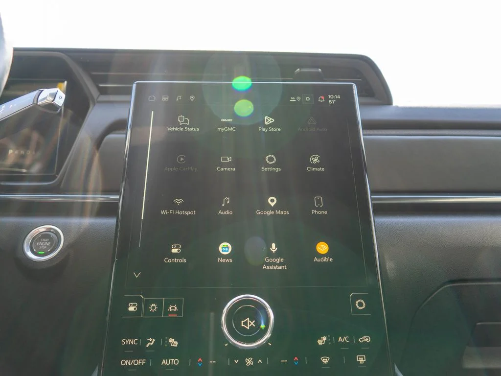 2026 GMC Terrain AT4 - Photo 22