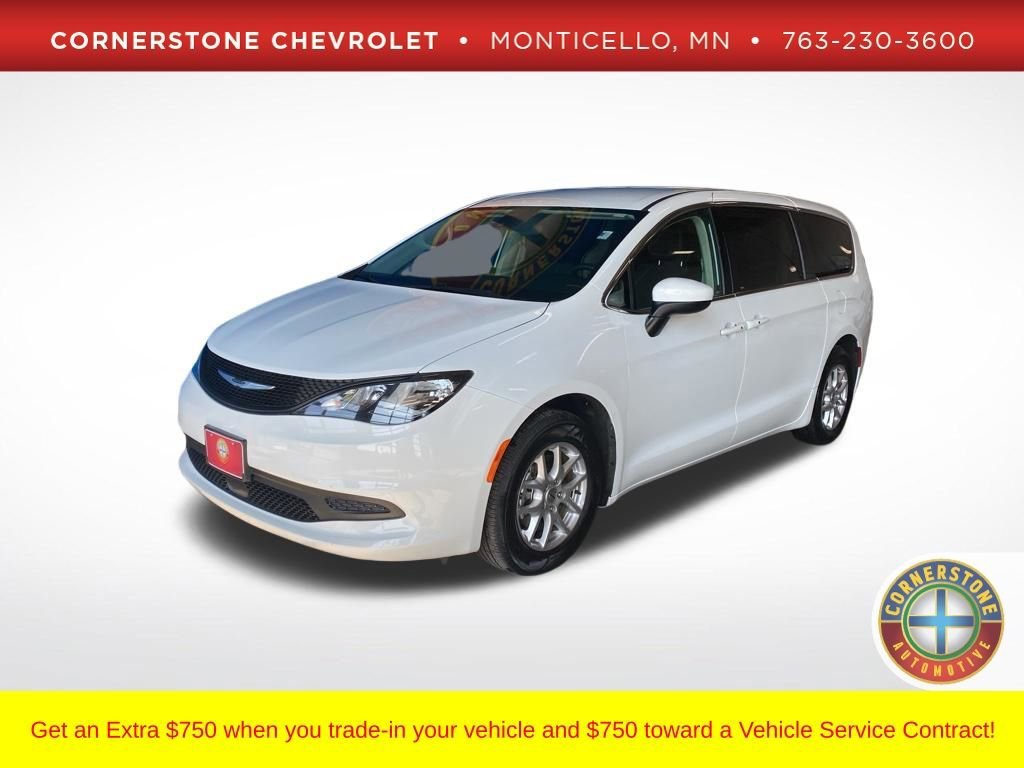 2023 Chrysler Voyager LX