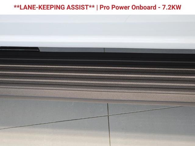New 2026 Star White Metallic Tri-Coat Ford Platinum® image 36