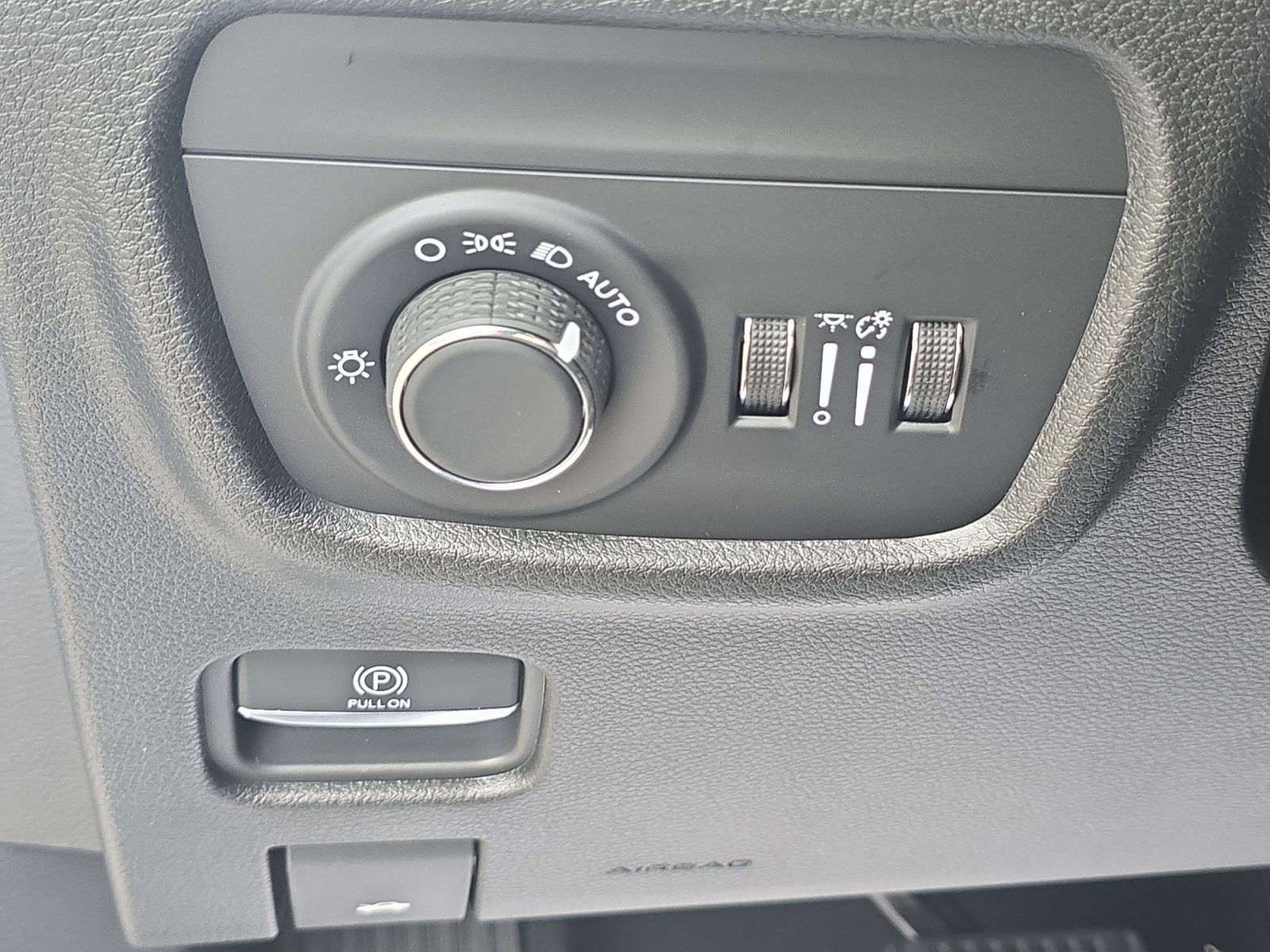 New 2026 Bright White Clearcoat Jeep Laredo image 24