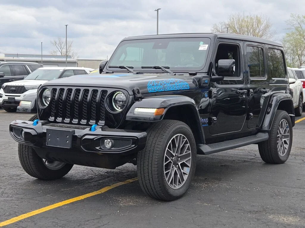 Used 2023 Black Jeep Sahara 4xe image 5