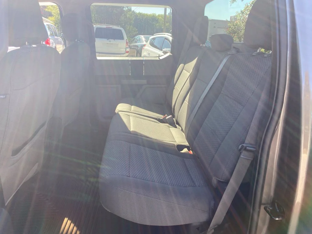 Used 2018 Gray Ford XLT image 6
