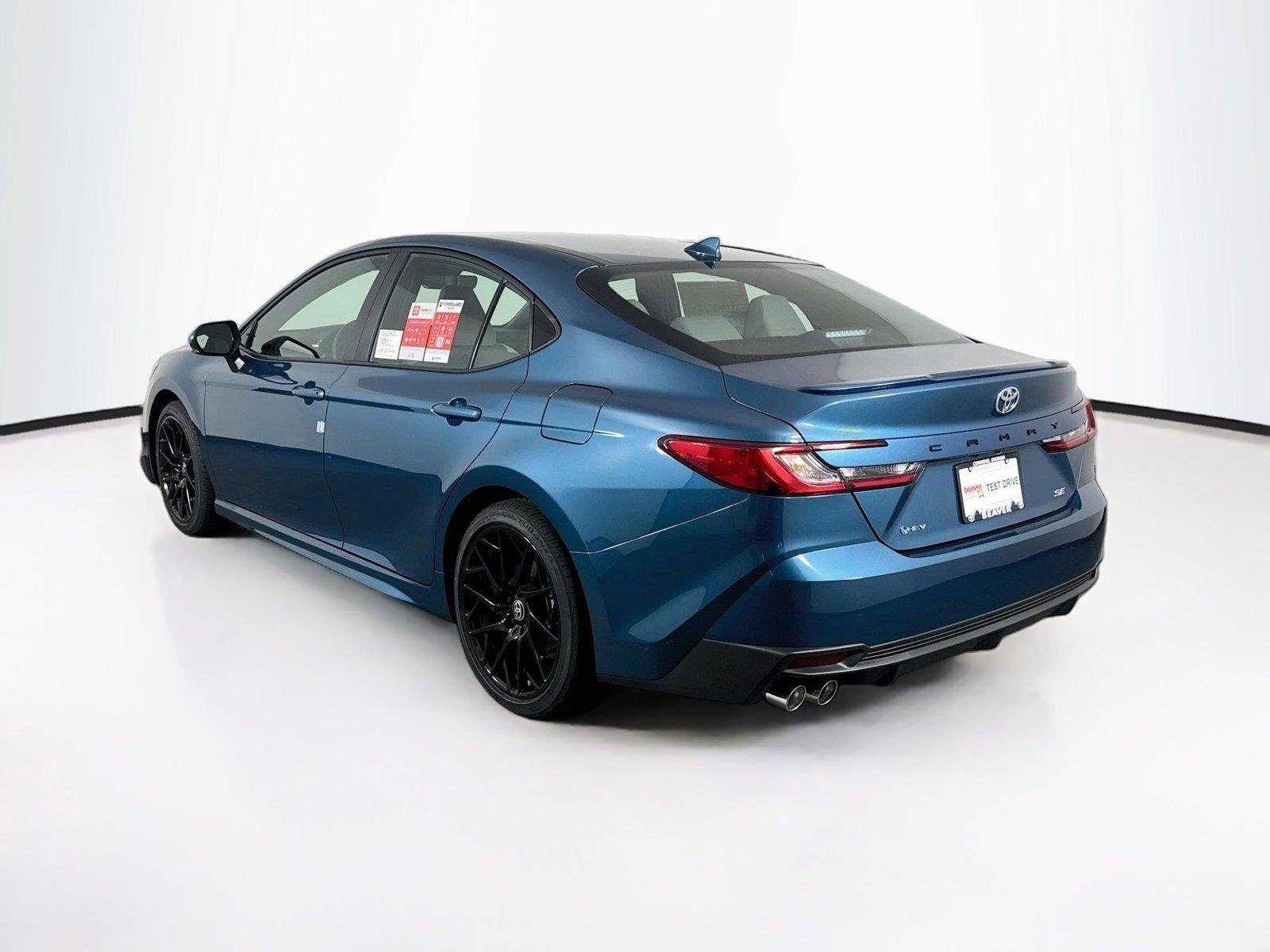 New 2026 Ocean Gem Toyota SE image 8