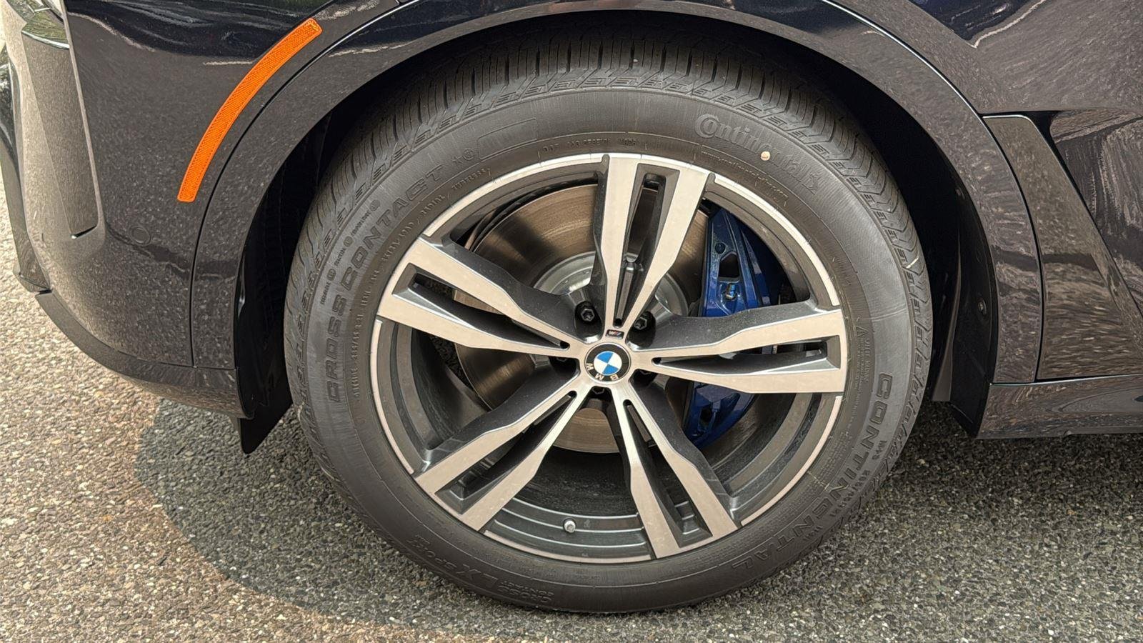 New 2027 Carbon Black Metallic BMW xDrive40i image 8
