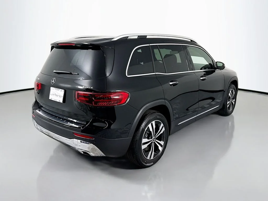 2025 Mercedes-Benz GLB Base - Photo 9