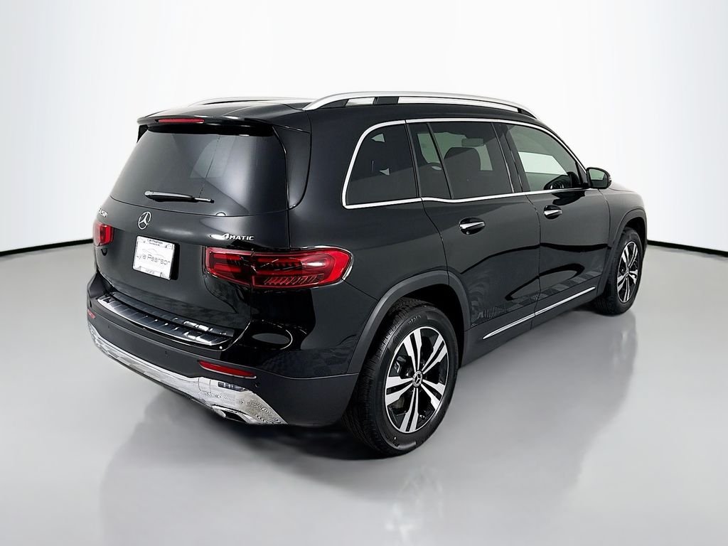 Used 2025 Black Mercedes-Benz GLB 250 image 9