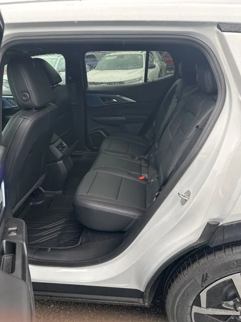 New 2026 White Chevrolet LT image 19