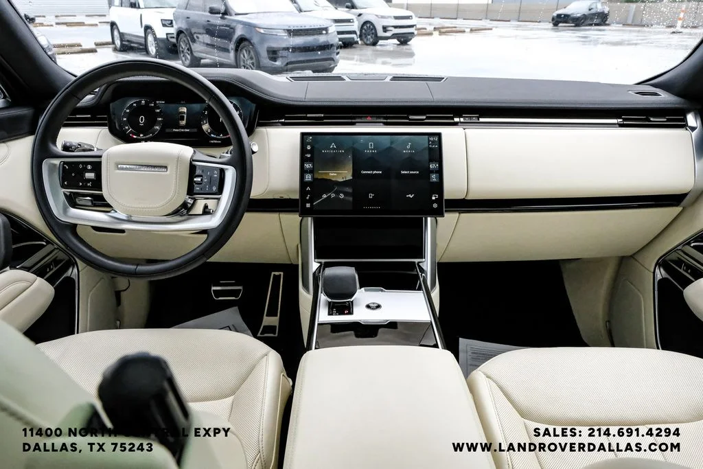 Certified Used 2025 Black Land Rover SE image 14
