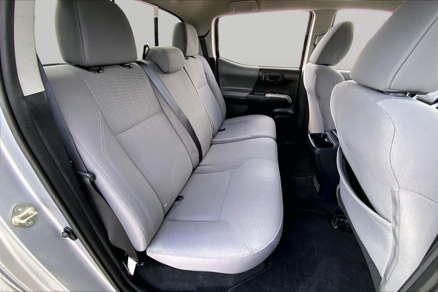Used 2019 Silver Sky Metallic Toyota SR5 image 18