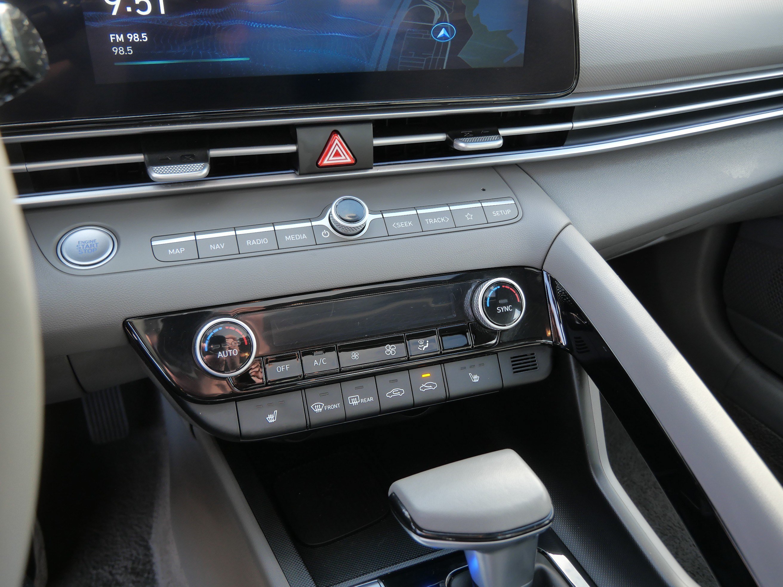 Used 2025 Ultimate Red Hyundai SEL Convenience image 23