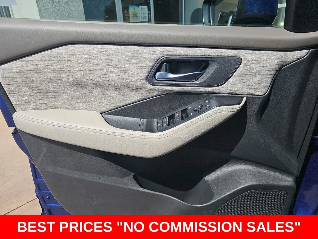 Used 2023 Blue Nissan SV image 25