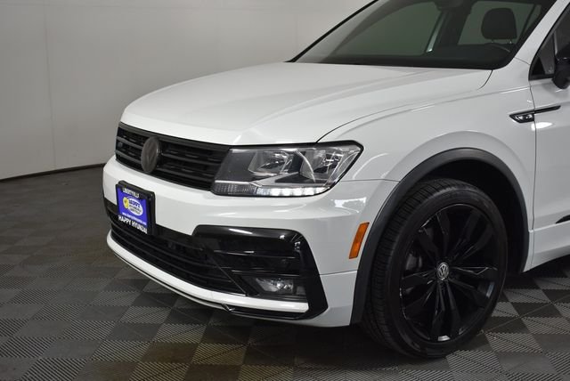 Used 2021 White Volkswagen 2.0T SE R-Line Black image 2