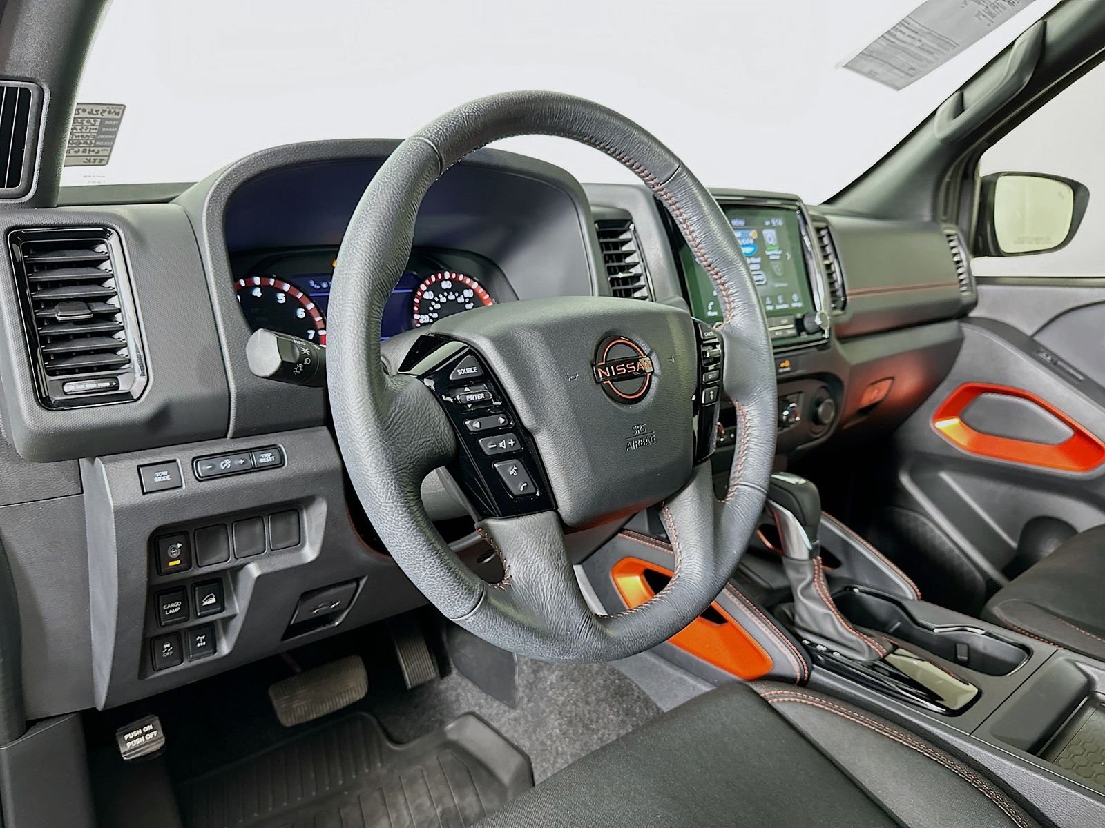 Used 2022 Boulder Gray Pearl Nissan PRO-4X image 9