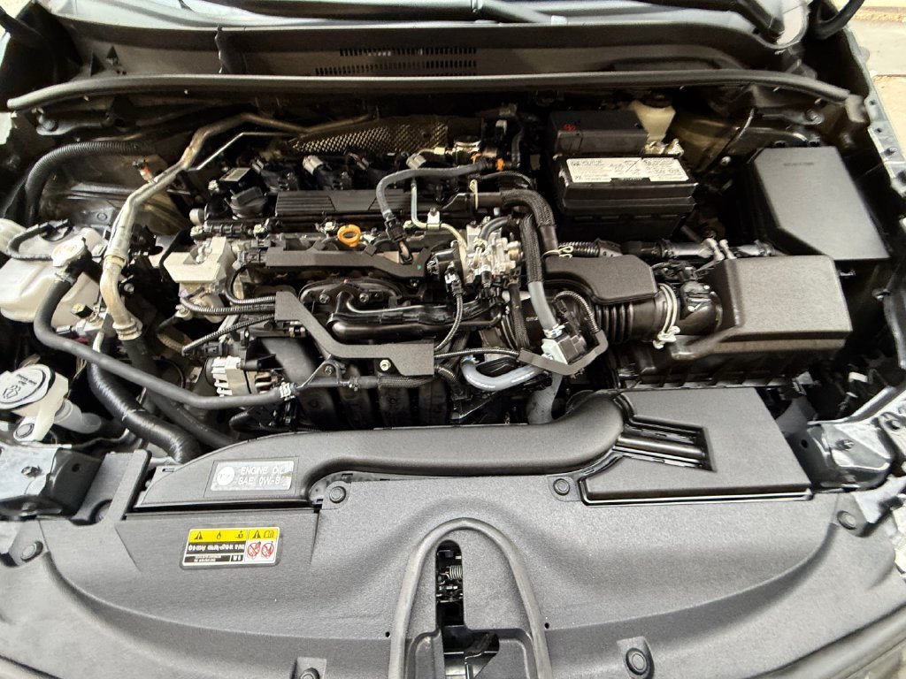 Used 2026  Toyota LE image 20